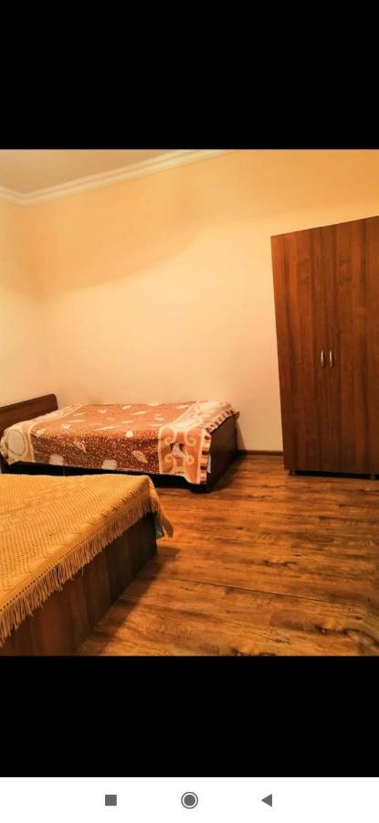 Guesthouse Mira 가그라 외부 사진