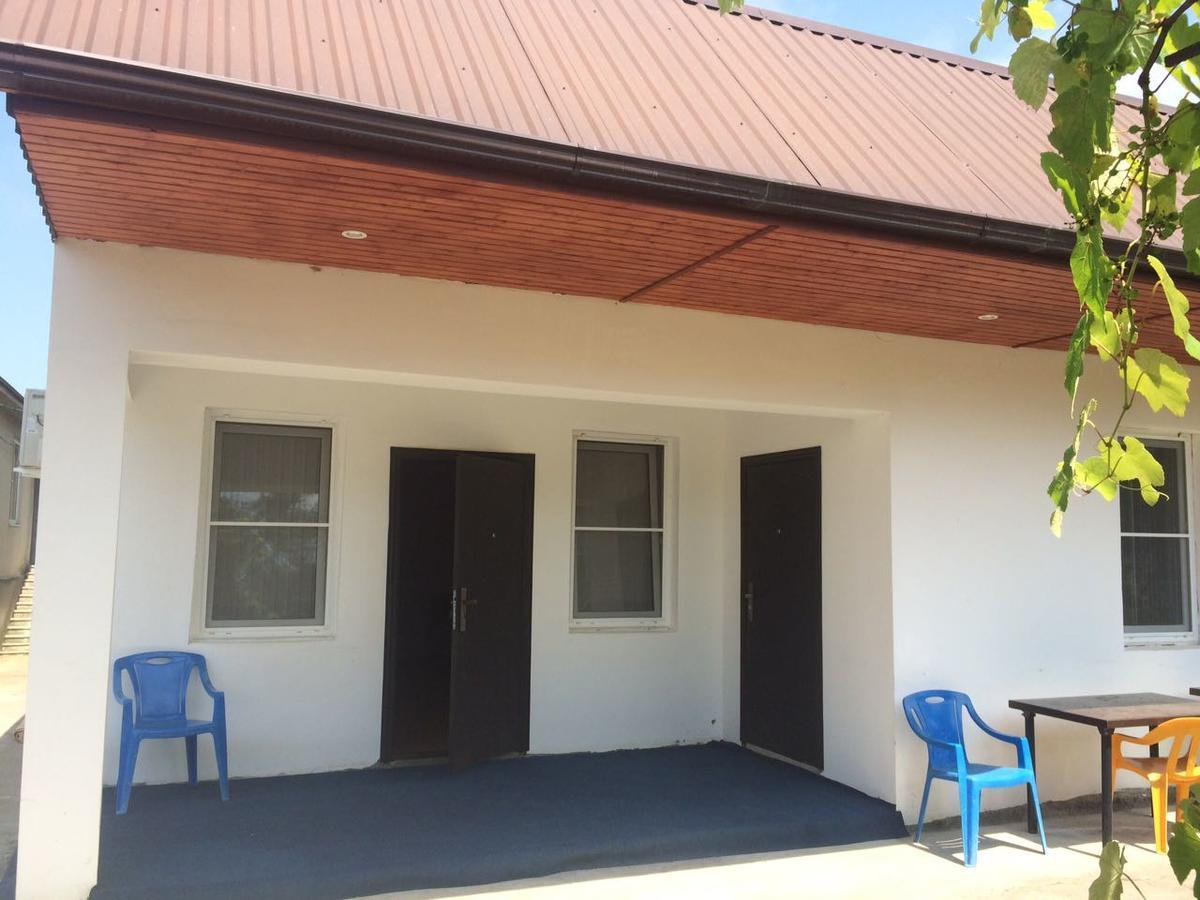 Guesthouse Mira 가그라 외부 사진
